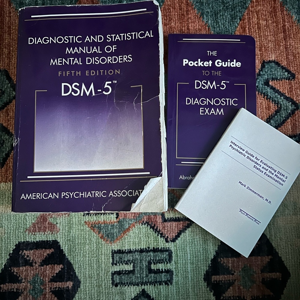 DSM 5
